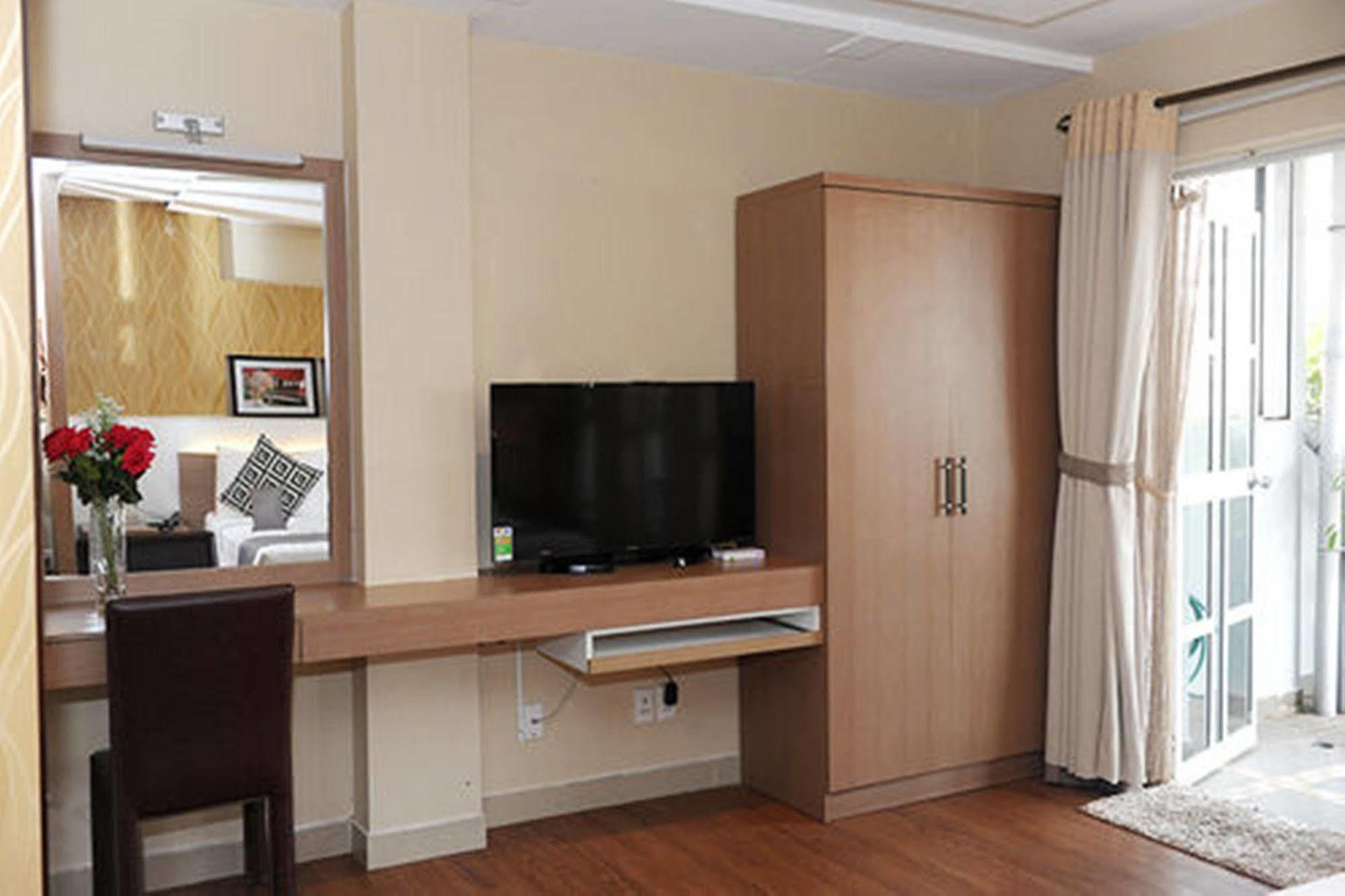 Thuy Sakura Hotel & Serviced Apartment Cidade de Ho Chi Minh Exterior foto